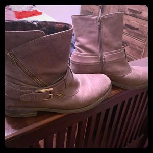 Women’s Boots